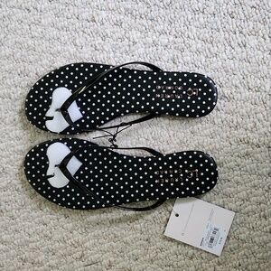 Lauren Conrad polka dotted flip flops NEW